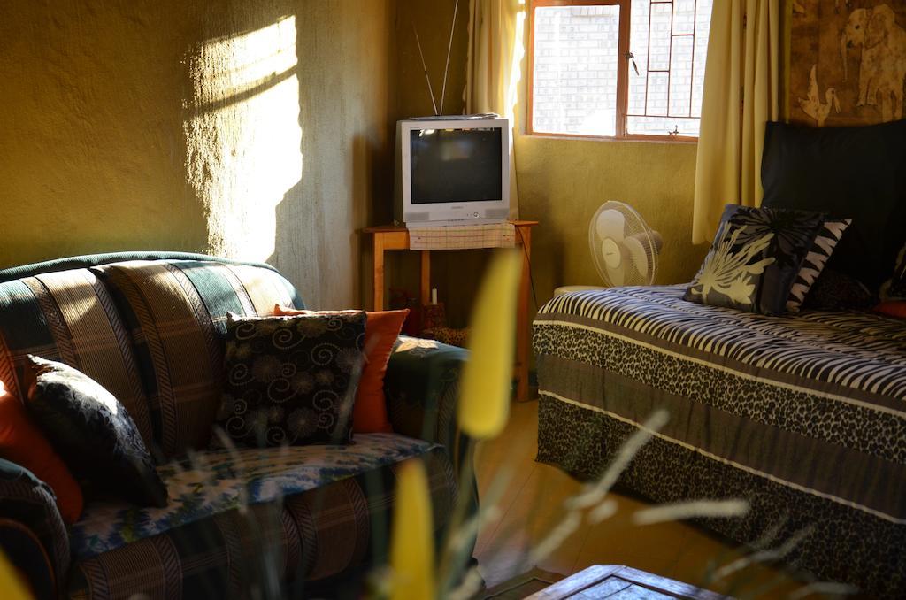 Bama Lodge Rietfontein Esterno foto