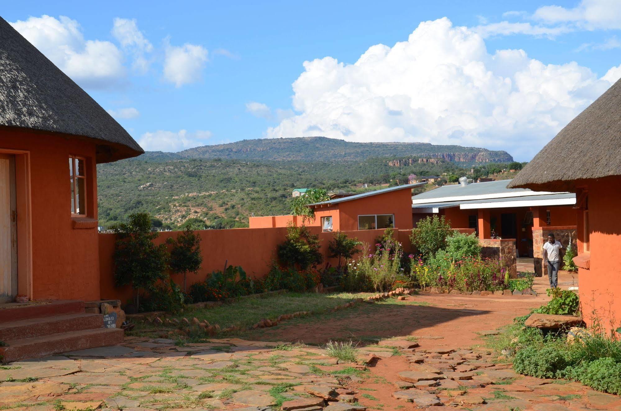 Bama Lodge Rietfontein Esterno foto